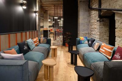 Location salle Dijon (Côte-d'Or) - La Table #9