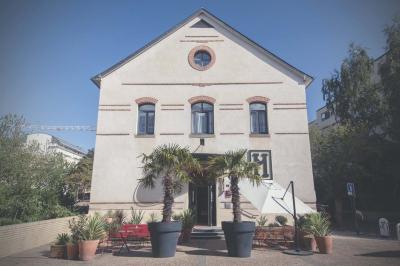 Le Magic Hall Le Magic Hall