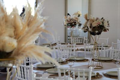 LIMAJ | Valence  LIMAJ | Valence