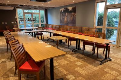 Hôtel Ibis Arles Fourchon Hôtel Ibis Arles Fourchon