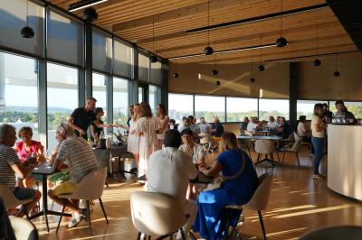 Salle Pinot Noir & Chardonnay 