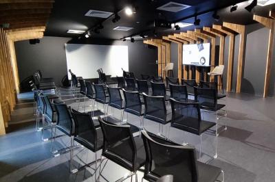 Salle Pinot Noir & Chardonnay 