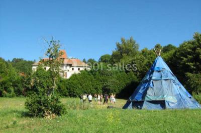 Miniature Location salle Saint-Privat-du-Dragon (Haute-Loire) - Château D'alleret #9 Location salle Saint-Privat-du-Dragon (Haute-Loire) - Château D'alleret #13