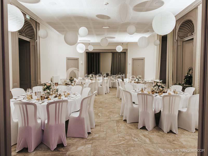 Location salle Maubec (Isère) - Château De Cesarges #11