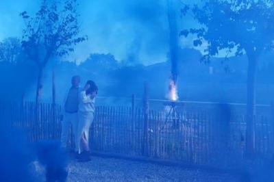 Miniature Location salle Saint-Génis-des-Fontaines (Pyrénées-Orientales) - Mas Puig #21 Vue aérienne d'une maison en pierre avec piscine, jardin, terrasse et espaces verts environnants.