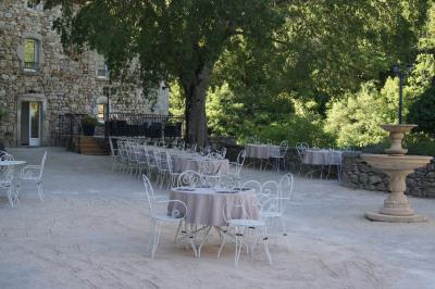 Domaine de L'Eau Vive Domaine de L'Eau Vive