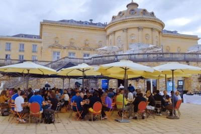 L'Ambassade L'Ambassade