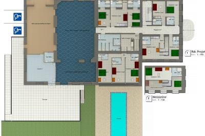 Plan d'étage détaillé montrant la disposition des chambres, couloirs et espaces communs d'un bâtiment.