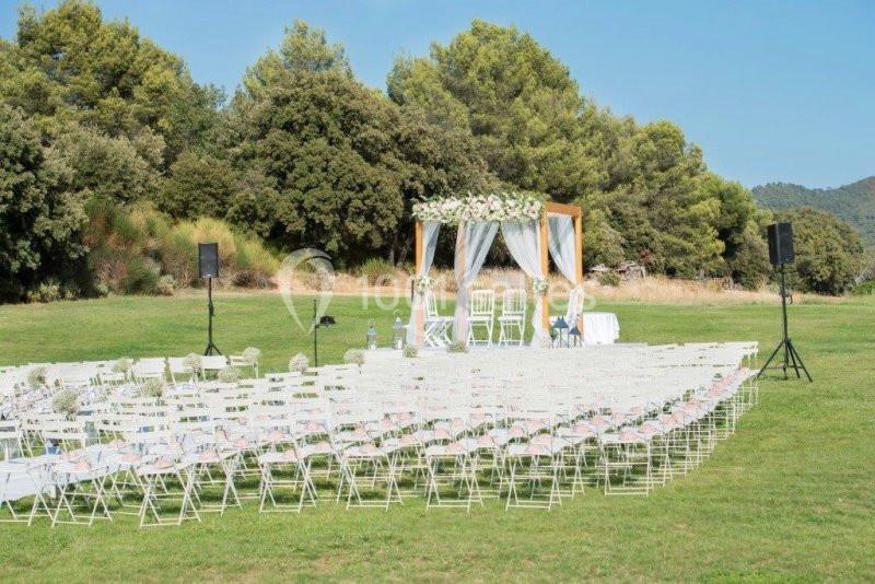 Château De Roquefeuille - Domaine Viticole - Mariages - Hébergements