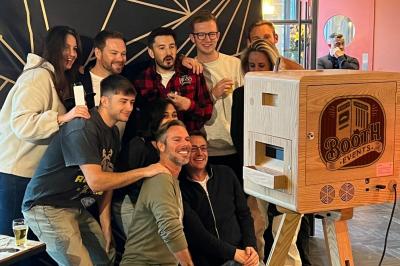 Booth Events Location de Bornes Photos à Tours et Poitiers Booth Events Location de Bornes Photos à Tours et Poitiers