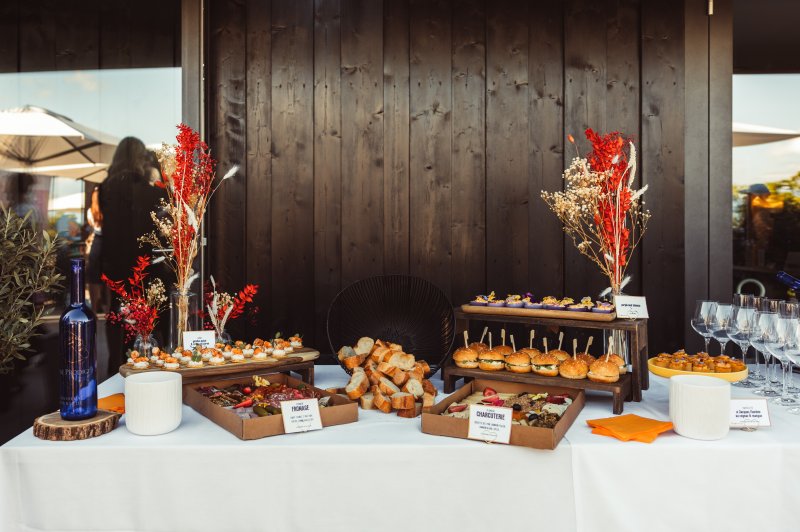 Food And Beyond - photo 1