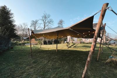 Le Chapiteau Breton Le Chapiteau Breton