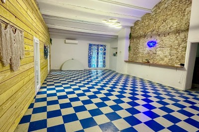 Miniature Location salle Balaruc-le-Vieux (Hérault) - Le Mas d’Issanka #5 Liste des suppléments proposés par Le Mas D'Issanka avec tarifs et illustrations des équipements disponibles.