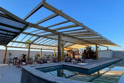 Javoō Club & The Side Bar Javoō Club & The Side Bar