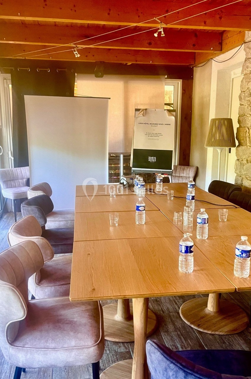 Location salle Rousset (Bouches-du-Rhône) - Déjeunez Sous l'Arbre  #3