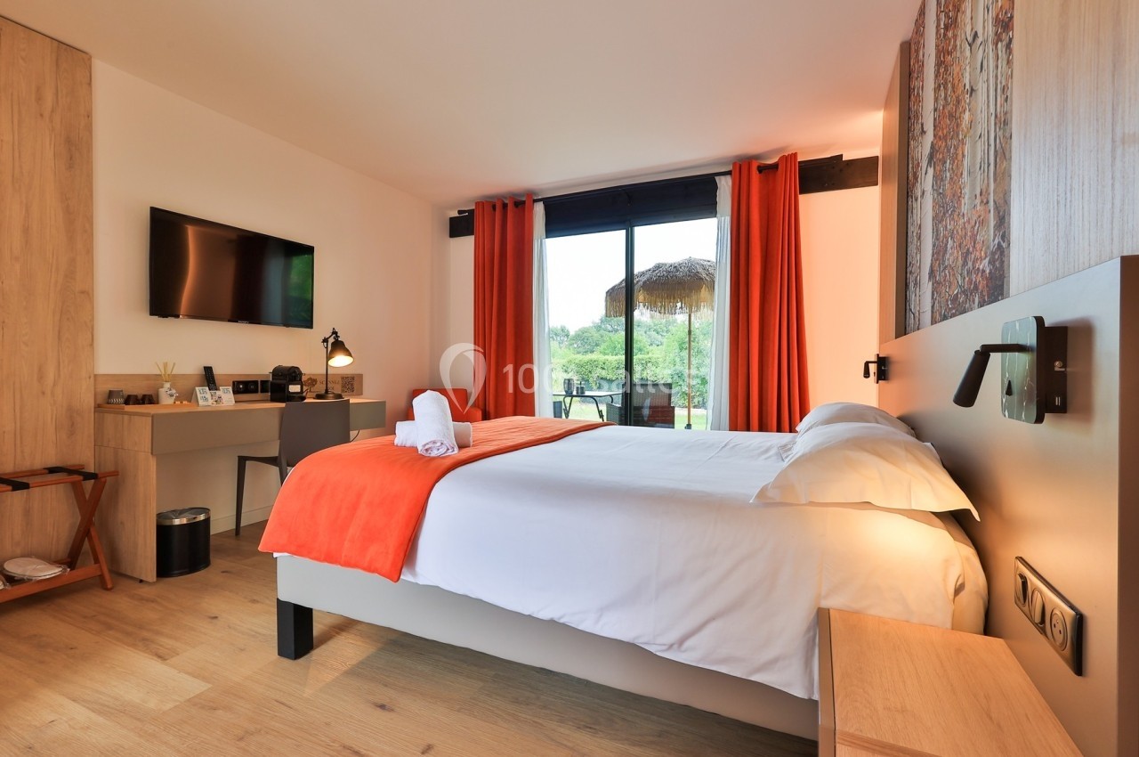 Location salle Rousset (Bouches-du-Rhône) - Déjeunez Sous l'Arbre  #19