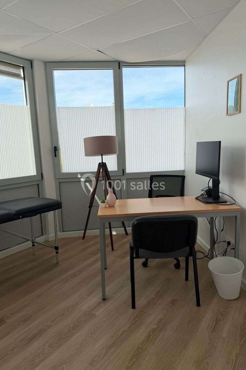 Cabinet bien-être lumineux