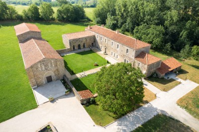 Abbaye de Trizay Abbaye de Trizay