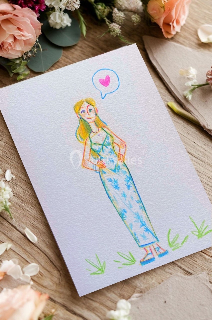 Illustration d'une femme souriante en robe longue, entourée de fleurs, avec un cœur dessiné dans une bulle au-dessus d'elle.