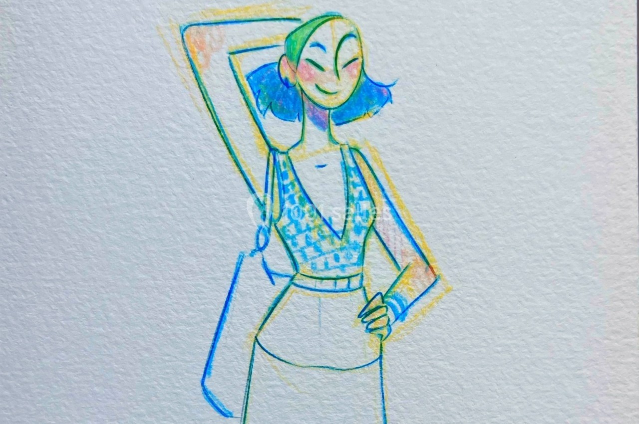 Illustration colorée d'une femme souriante avec un foulard vert, une tenue bleue et un sac à l'épaule.