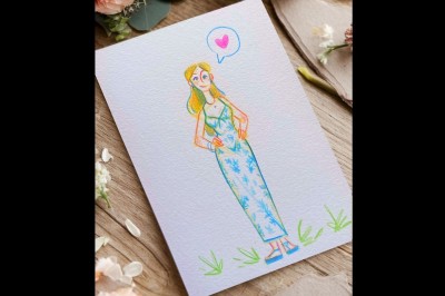 Deux illustrations colorées de femmes stylisées, l'une entourée de roses, l'autre de citrons, posées sur un tissu beige.