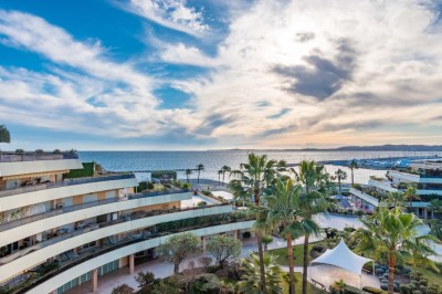 Holiday Inn Nice Port Saint Laurent Holiday Inn Nice Port Saint Laurent