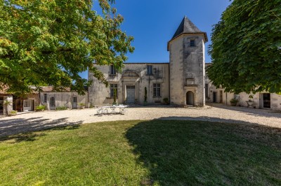 Chateau de Feusse