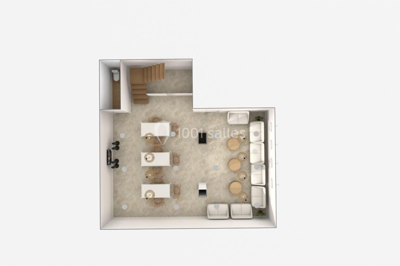 Plan d'aménagement intérieur montrant un espace avec tables, chaises, canapé, comptoir et escalier.