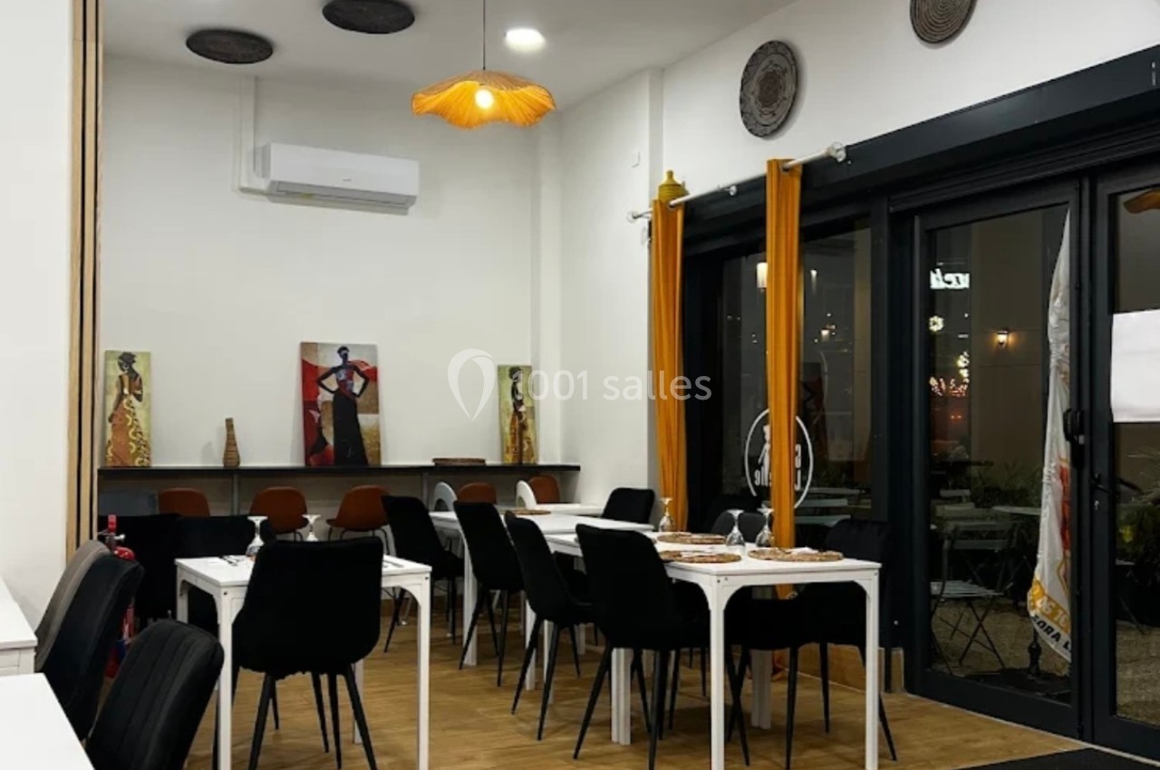 Restaurant africain chaleureux avec salle privatisable à Chambly