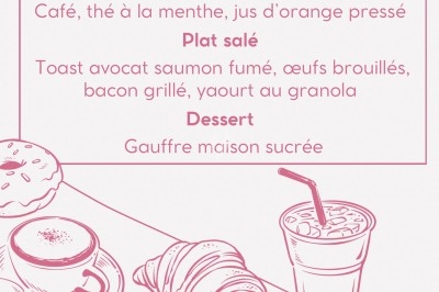 Miniature Traiteur Wingles (Pas-de-Calais) - Sl'Cook #6 Sandwich garni de saumon fumé, laitue, tomate et sauce, posé sur une table en marbre avec citron vert et herbes.