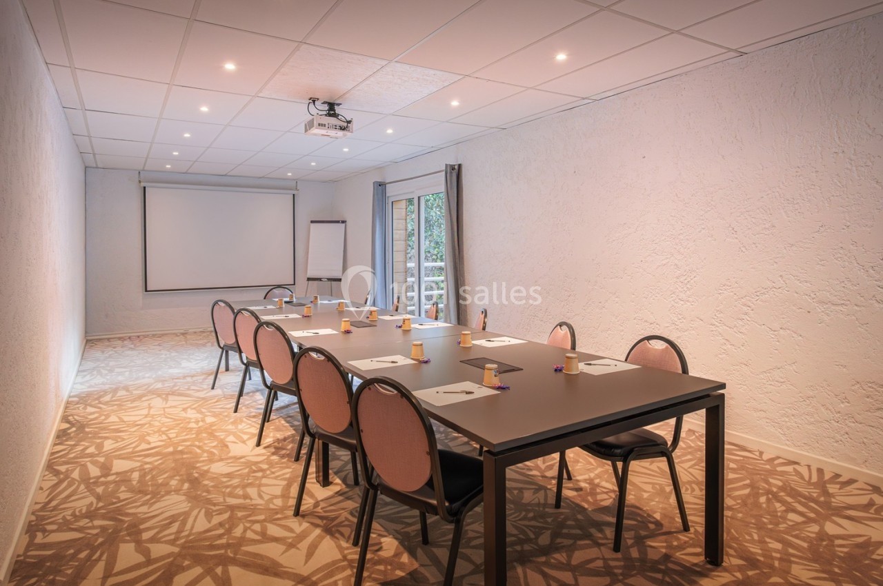 Location salle Satillieu (Ardèche) - Domaine la Gentilhommière #1