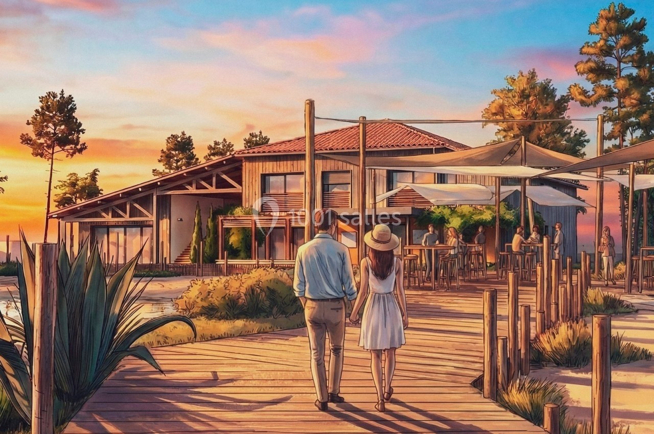 Un couple marche sur une passerelle en bois au coucher du soleil, près d'une maison moderne entourée de végétation.