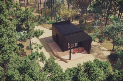 Vue aérienne d'une petite maison avec terrasse en bois, salon, chambre, salle de bain et environnement naturel autour.