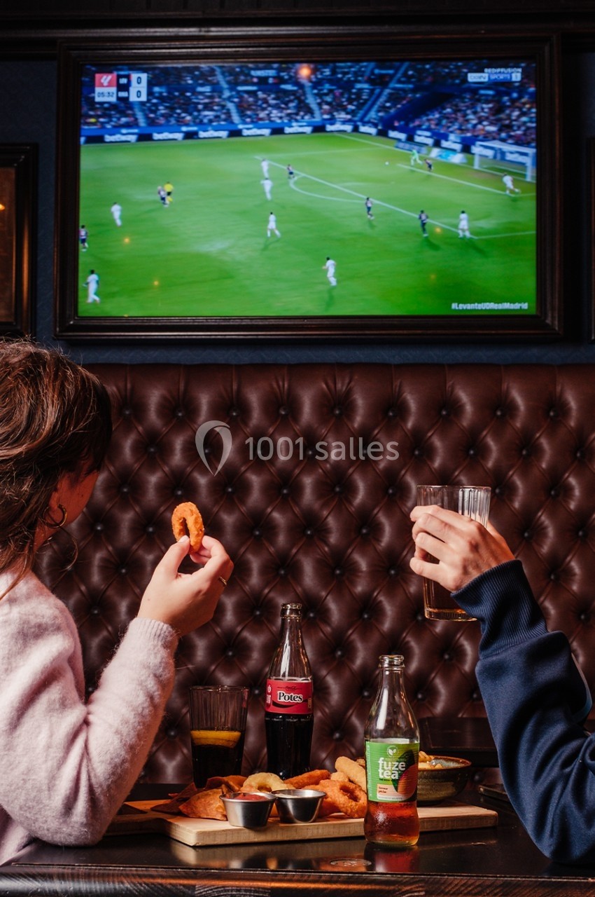 Au Bureau diffusions sur écrans