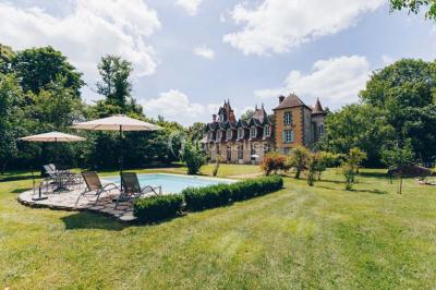 Location salle Saint-Priest-Bramefant (Puy-de-Dôme) - Château du Guérinet #35