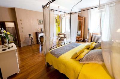 Location salle Saint-Priest-Bramefant (Puy-de-Dôme) - Château du Guérinet #24