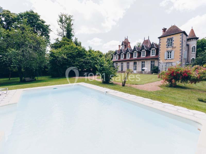 Location salle Saint-Priest-Bramefant (Puy-de-Dôme) - Château du Guérinet #2
