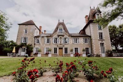 Location salle Saint-Priest-Bramefant (Puy-de-Dôme) - Château du Guérinet #24