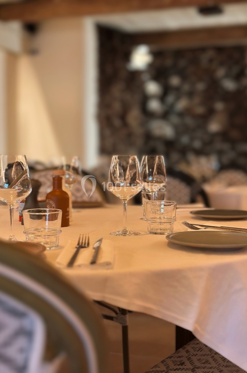 Location salle Antibes (Alpes-Maritimes) - La Table #2