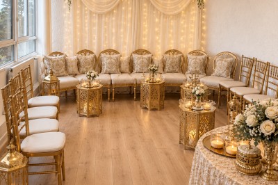 Miniature Location salle Garges-lès-Gonesse (Val-d'Oise) - Le Loft #5 Salle décorée pour une baby shower avec tables dressées, ballons roses et dorés, et peluches en décoration.