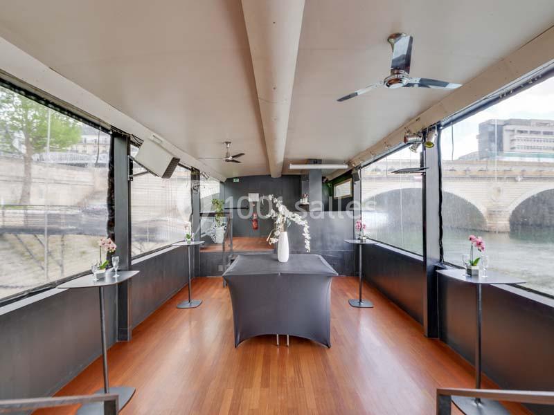 Péniche La Baleine Blanche Salle de réunion Paris 13 (75013