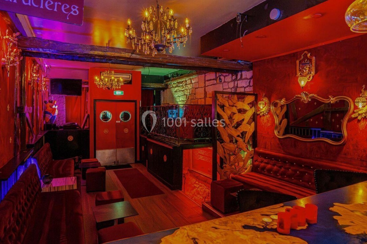 Location salle Paris 6 (Paris) - Les Caractères #1