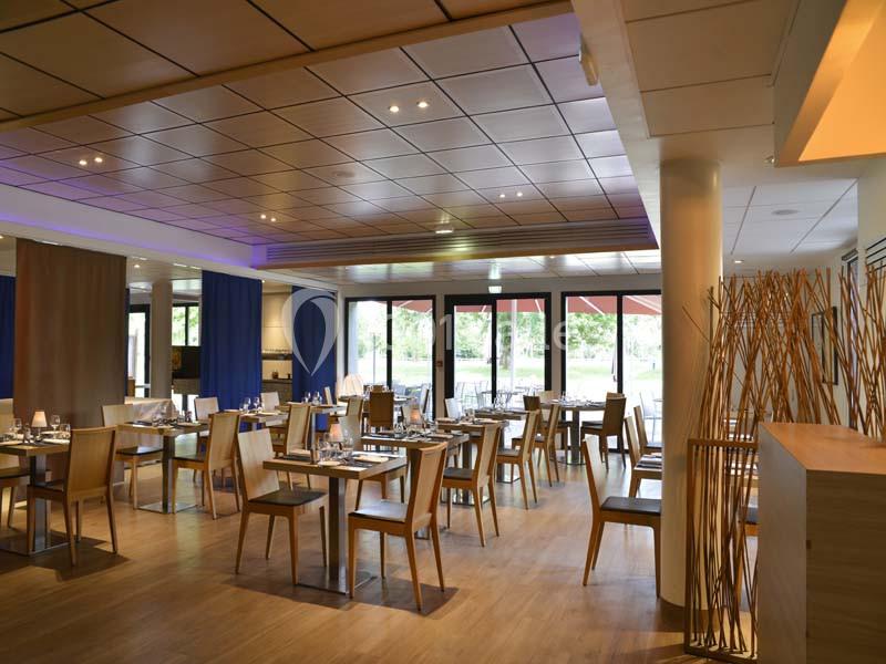 Location salle Divonne-les-Bains (Ain) - La Villa Du Lac #11