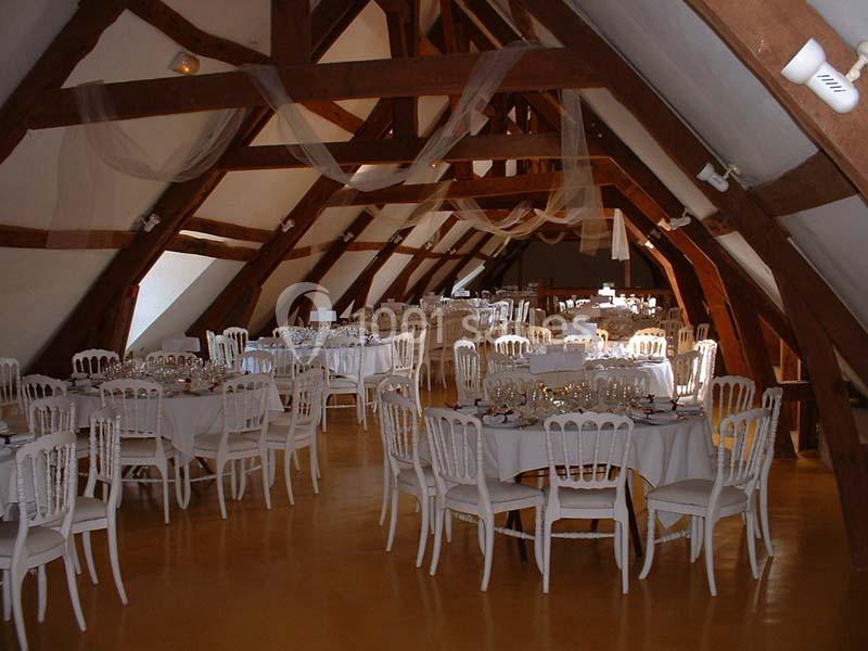 Location salle Le Fayel (Oise) - Château Du Fayel Et Communs #3