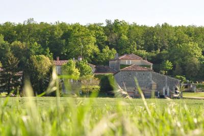 Grange du Logis de Bournet Grange du Logis de Bournet
