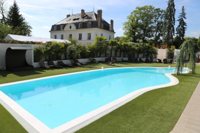 Le Yacht Club du Coudray-Montceaux