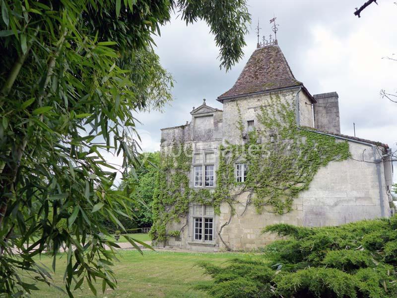 Location salle Magnac-sur-Touvre (Charente) - Château de Maumont #16