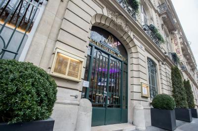 Hôtel des Arts et Métiers Hôtel des Arts et Métiers