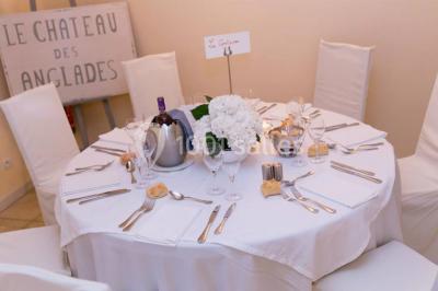 Location salle Hyères (Var) - Château Des Anglades #24