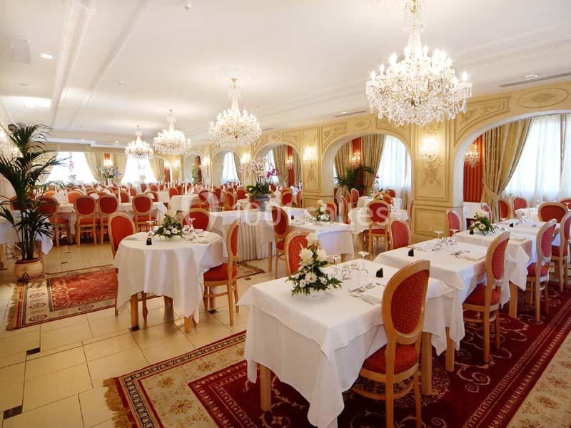 Location salle La Roquette-sur-Var (Alpes-Maritimes) - Servella Restaurant #1